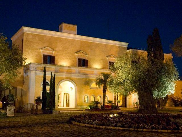 Hotel Relais Reggia Domizia à Mandurie Extérieur photo